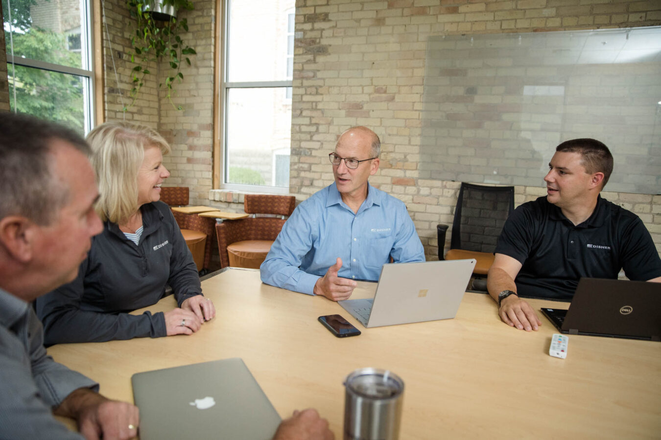 Jeff DISHER meeting with a group of business leaders